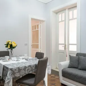  Apartament Gramignani House