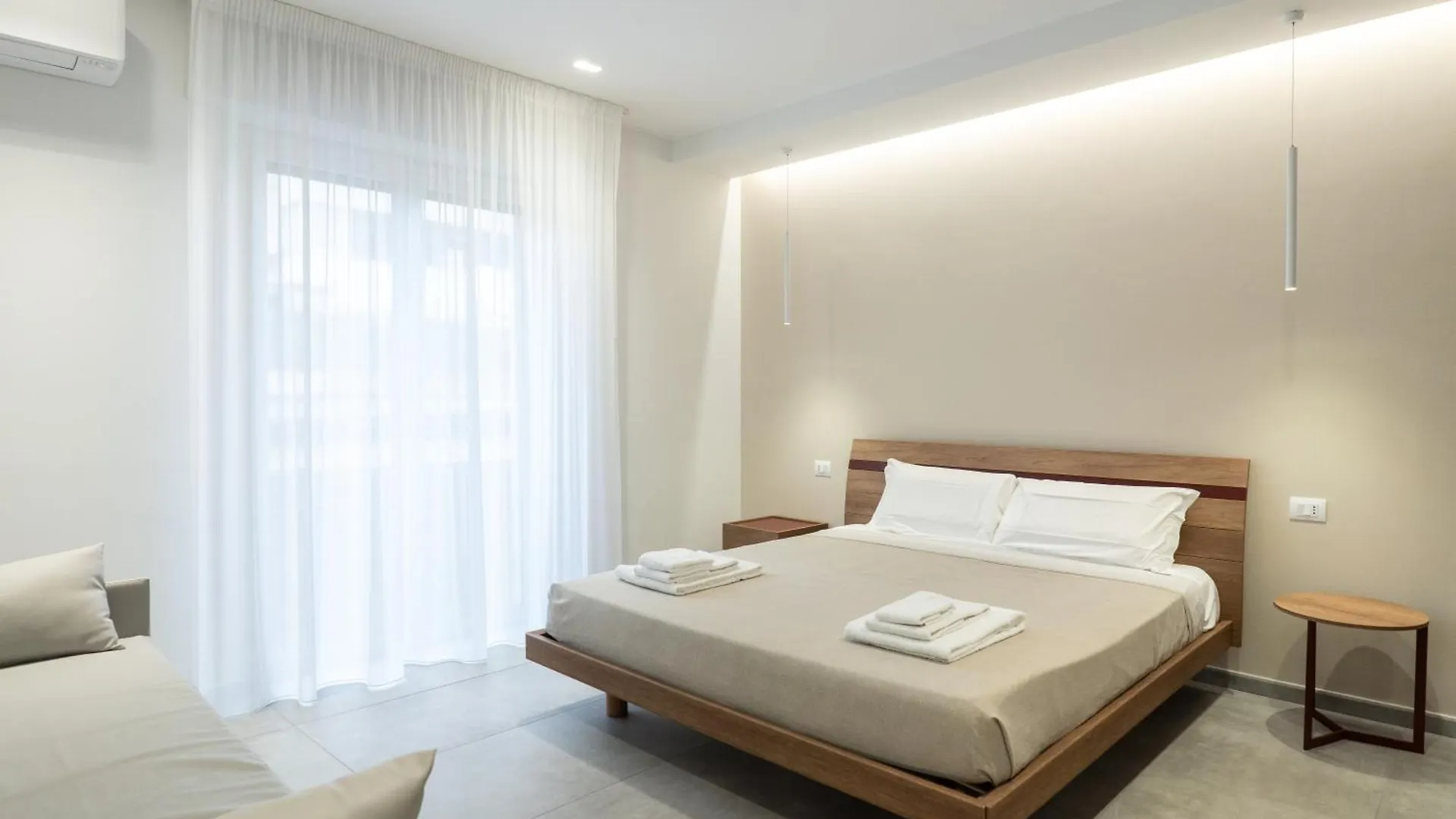 Bed & Breakfast Catania E Dintorni Living Rooms Italy